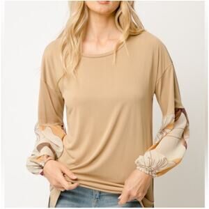 NWT, Women’s Tan Tropical Balloon Sleeve Top Sz Lrg Super Soft “Pretty” K252